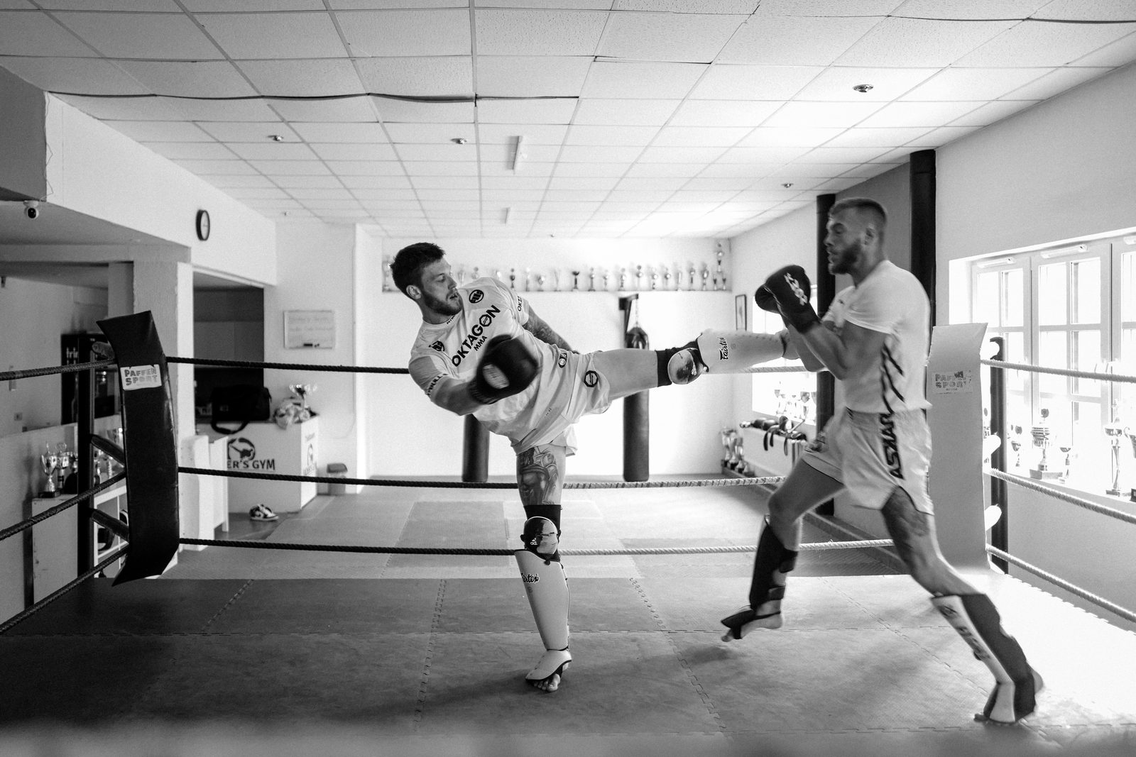 Marcel Stecker bei der Kickbox-Vorbereitung im Nader's Gym Hamburg
