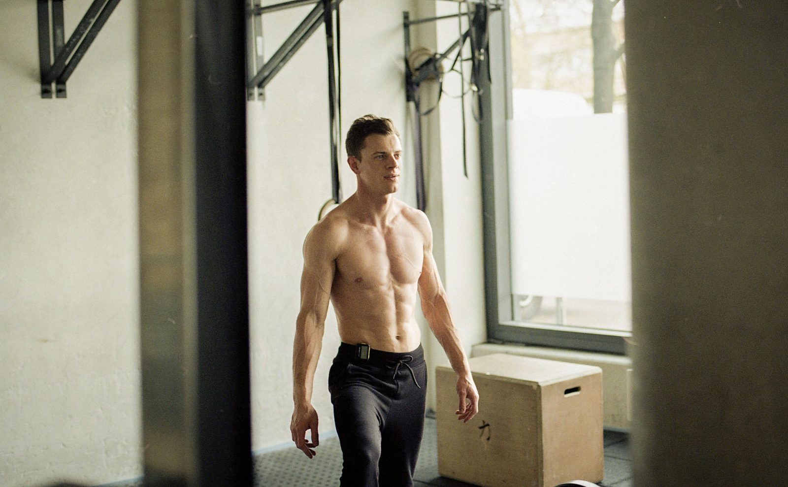 Egidijus Kel, Personal Trainer aus Hamburg, Athleten-Portrait von Sportfotograf Leon Farrenkopf